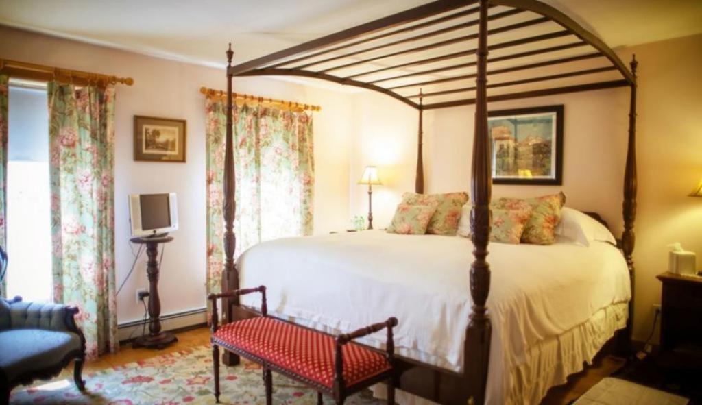 Highland Lake Inn Andover Zewnętrze zdjęcie